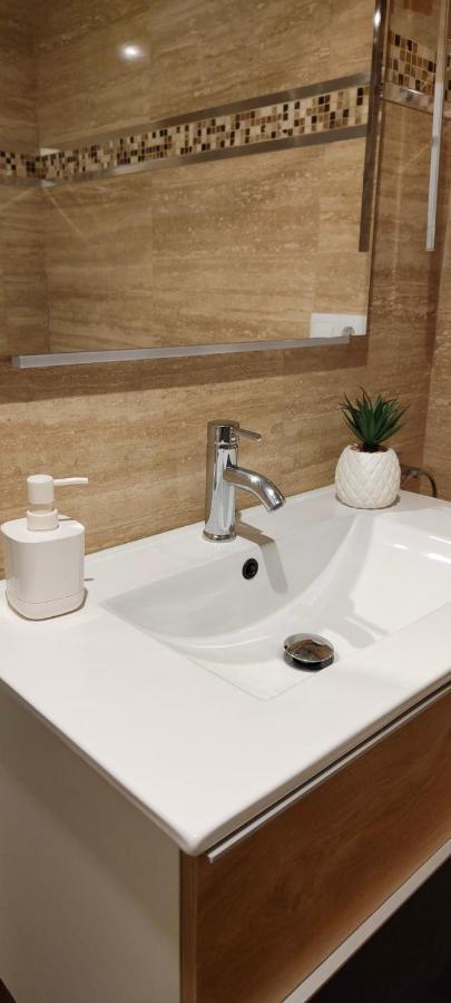 Ferienwohnung La Llariega De Argandona- Parking Privado Gratuito Gijón Exterior foto